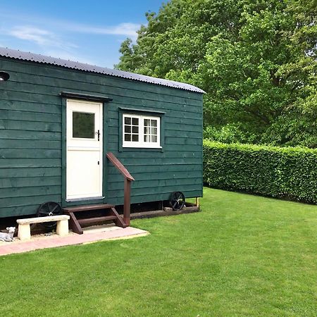 Weston  Beautiful Shepherd'S Hut - Lois Weedon מראה חיצוני תמונה